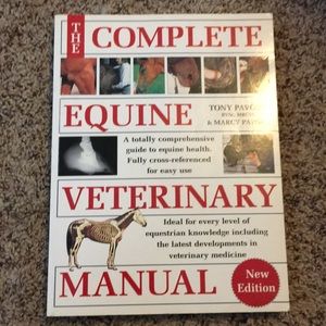 3/$10 The Complete Equine Veterinary Manual